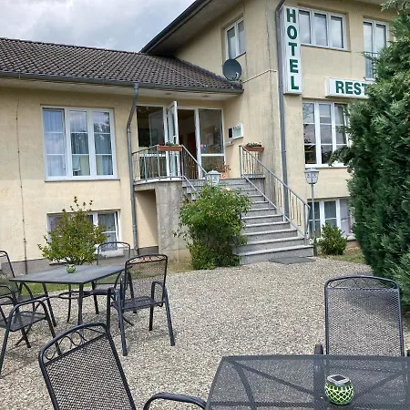 ホテル Restaurant Am Worns Berg