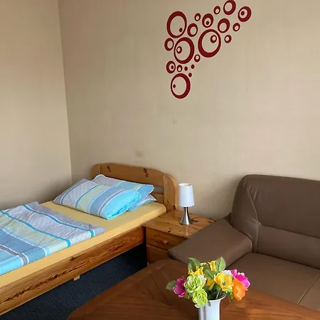 Restaurant Am Worns Berg ホテル Broock